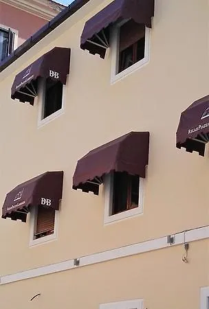 Relais Piazza Garibaldi Konukevi Terracina